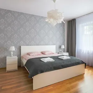 apartament-pod-winogronami.krakowhotelspoland.com/
